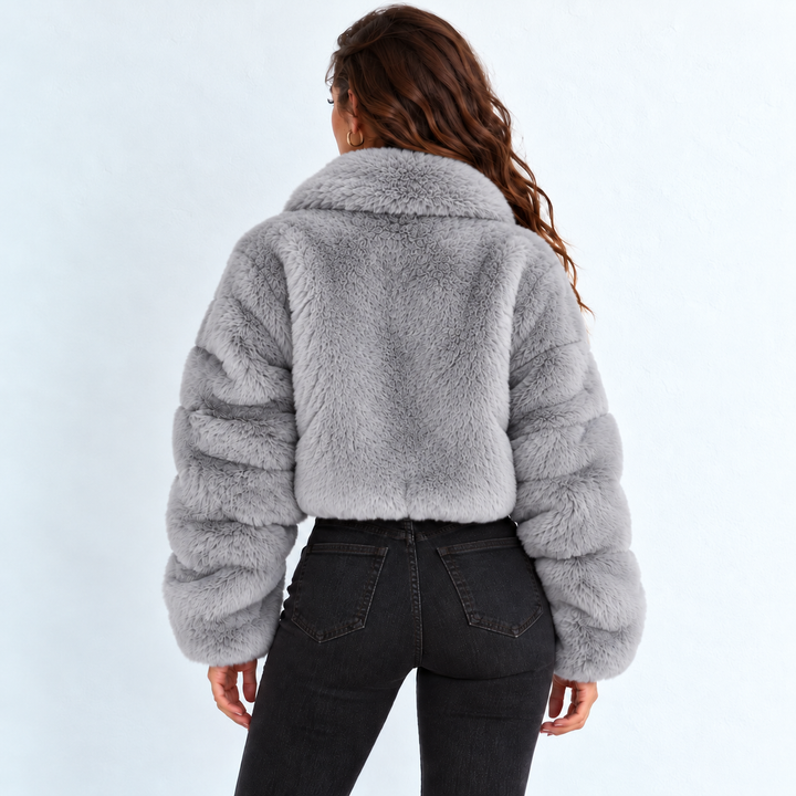 Women’s Cropped Faux Fur Jacket with Wide Collar