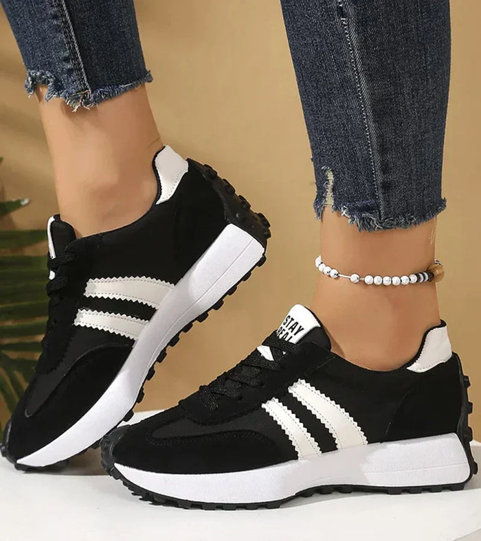 Eva's Boutique | Ergo Comfort Sneakers