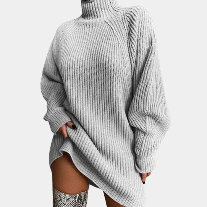 Women's Oversized Sweater with Ribbed Cuffs and Hemline