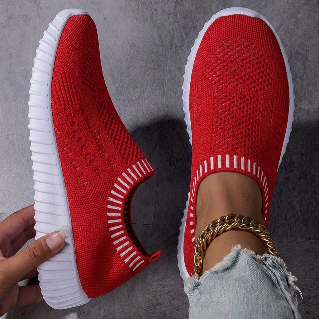 Ultra-lightweight non-slip sneakers