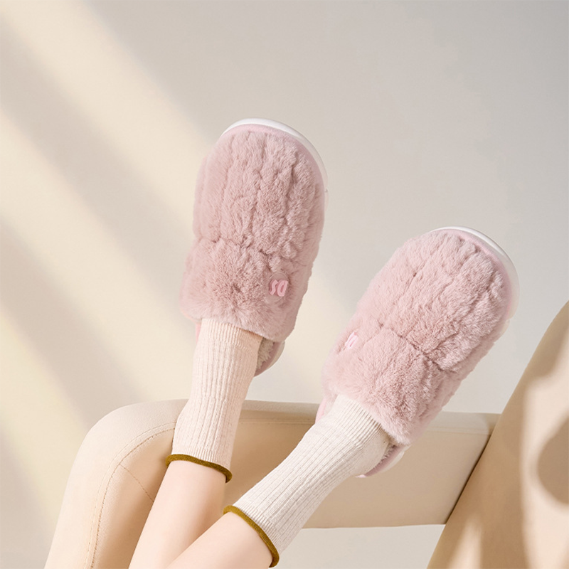 Warm Plush Slippers with Thick EVA Sole for Couples